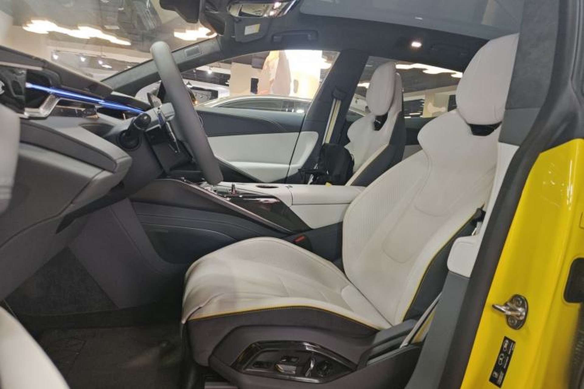 Used Lotus ELETRE 2023 ELETRE R+ Left Front Seat