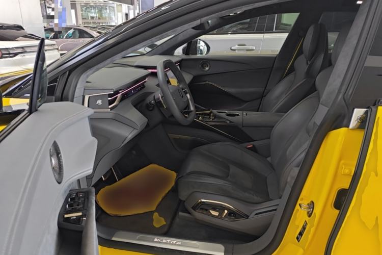 Used Lotus ELETRE 2023 ELETRE R+ Left Front Seat