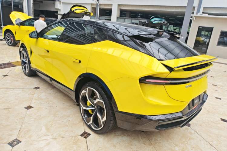 Used Lotus ELETRE 2023 ELETRE S+ Rear Left 45 Deg