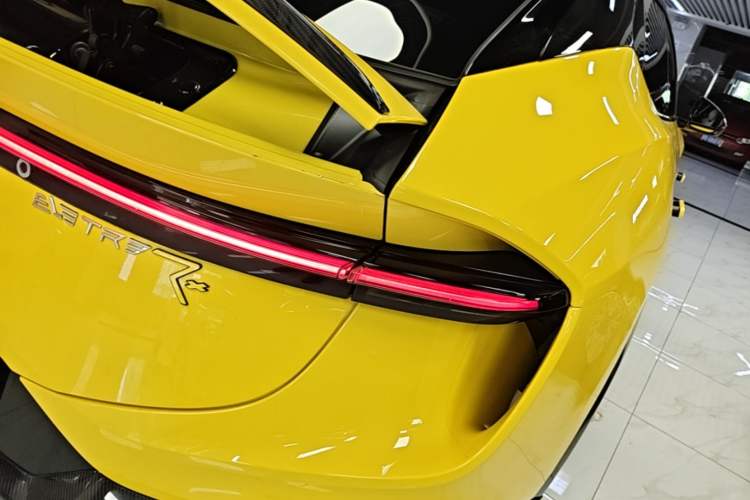 Used Lotus ELETRE 2023 ELETRE S+ Right Rear Taillight
