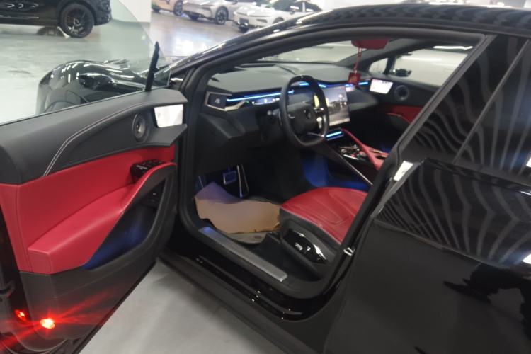 Used Lotus ELETRE 2024 ELETRE L+ Driver Seat