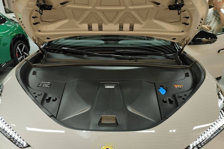 Used Lotus ELETRE 2024 ELETRE L+ Engine Bay