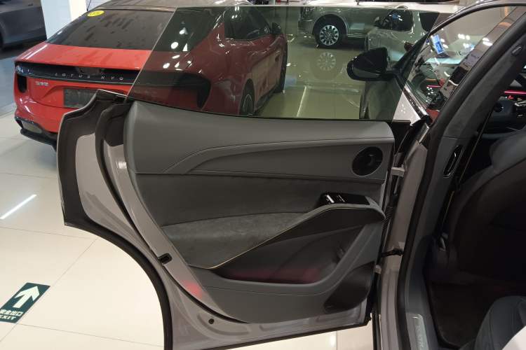 Used Lotus ELETRE 2024 ELETRE L+ Left Rear Door Interior