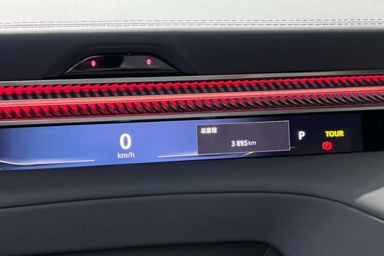 Used Lotus ELETRE 2024 ELETRE L+ Odometer Close Up