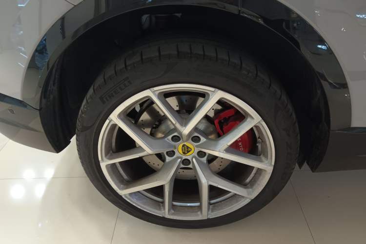 Used Lotus ELETRE 2024 ELETRE L+ Right Rear Wheel Hub