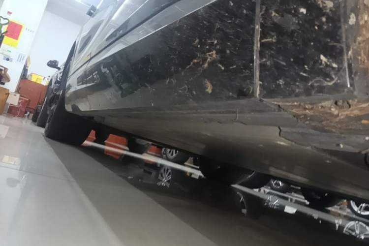 Used Lotus ELETRE 2025 Model Lotus First-Limited Edition Right Side Sill