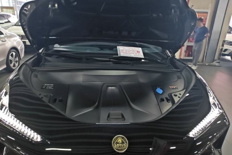 Used Lotus ELETRE 2026 Model, 600 SE, 5-seater Engine Bay