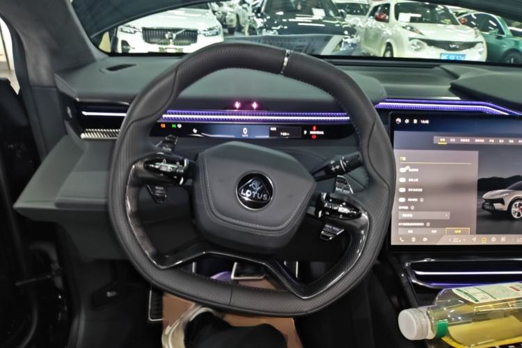 Used Lotus ELETRE 2026 Model, 600 SE, 5-seater Steering Wheel