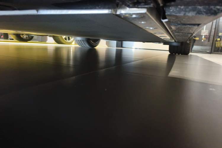 Used Lotus EMEYA 2025 600 Touring Edition Chassis Front Left