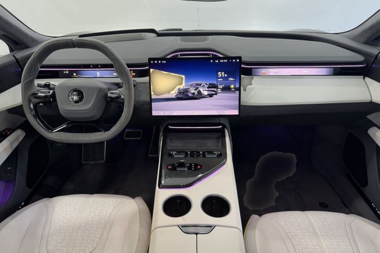 Used Lotus EMEYA 2024 EMEYA S+ Center Console