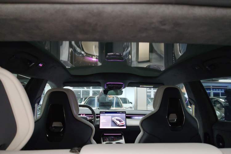 Used Lotus EMEYA 2024 EMEYA S+ Headliner
