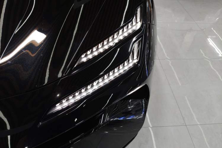 Used Lotus EMEYA 2024 EMEYA S+ Left Front Headlight