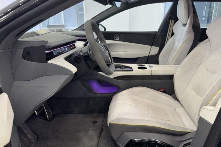 Used Lotus EMEYA 2024 EMEYA S+ Left Front Seat