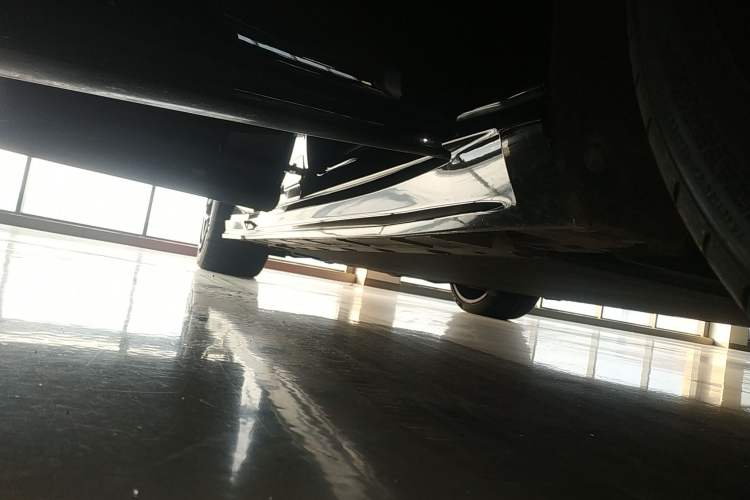 Used Lotus EMEYA 2024 EMEYA S+ Right Side Sill
