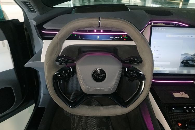 Used Lotus EMEYA 2024 EMEYA S+ Steering Wheel