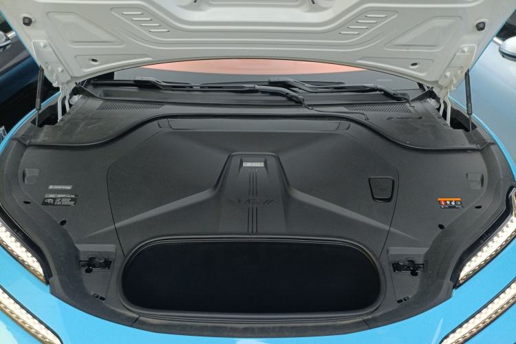 Used Lotus EMEYA 2024 EMEYA L+ Engine Bay