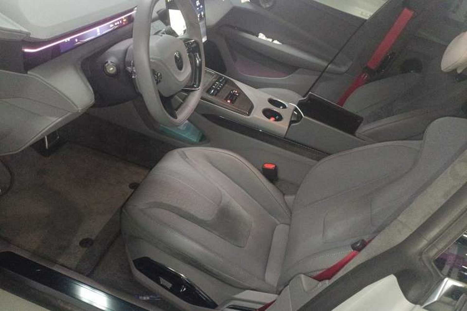 Used Lotus EMEYA 2024 EMEYA L+ Left Front Seat