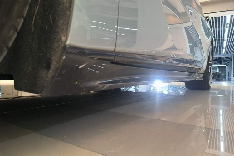 Used Lotus EMEYA 2024 EMEYA R+ Left Side Sill