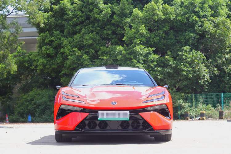 Used Lotus EMEYA 2024 EMEYA S+ Exterior 2