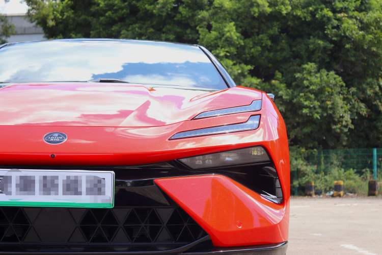 Used Lotus EMEYA 2024 EMEYA S+ Exterior 4