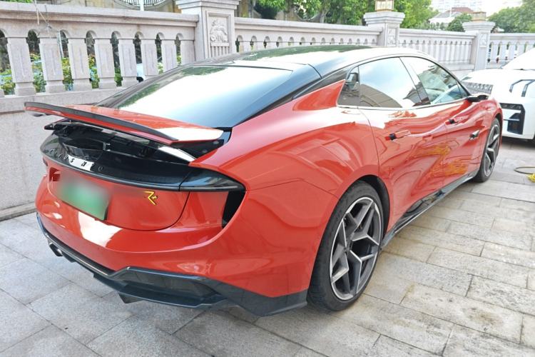 Used Lotus EMEYA 2024 EMEYA R+ Exterior 5