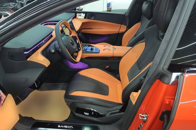 Used Lotus EMEYA 2024 EMEYA S+ Left Front Seat