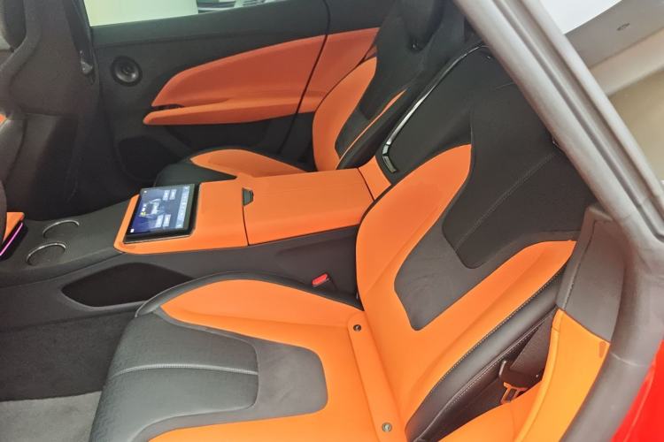 Used Lotus EMEYA 2024 EMEYA S+ Left Rear Seat