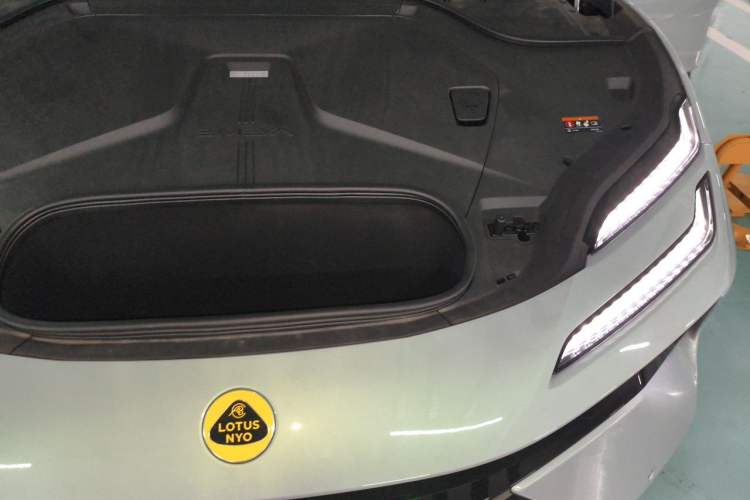 Used Lotus EMEYA 2024 EMEYA S+ Engine Bay Left
