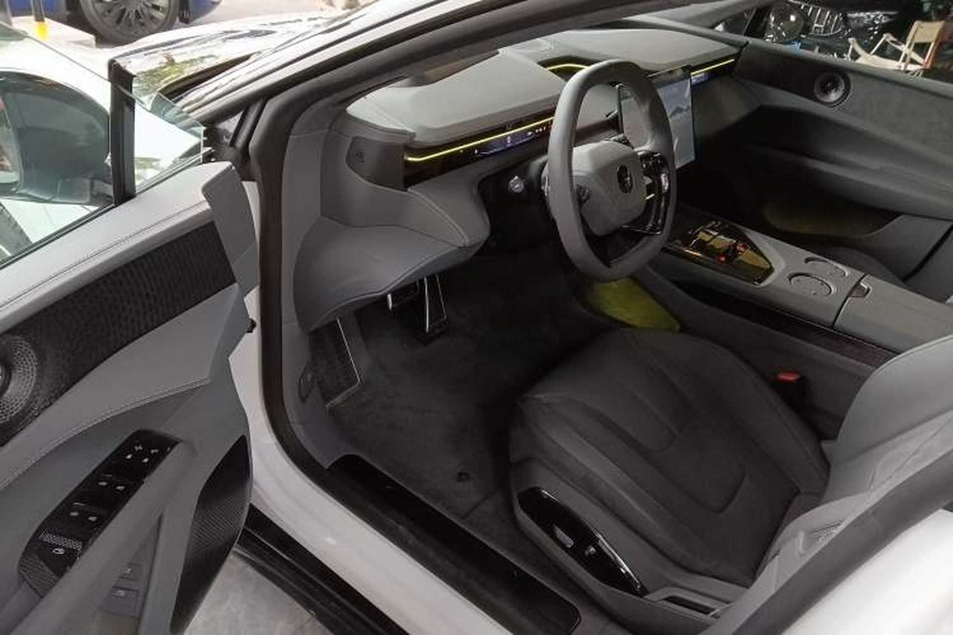 Used Lotus EMEYA 2024 EMEYA L+ Driver Seat