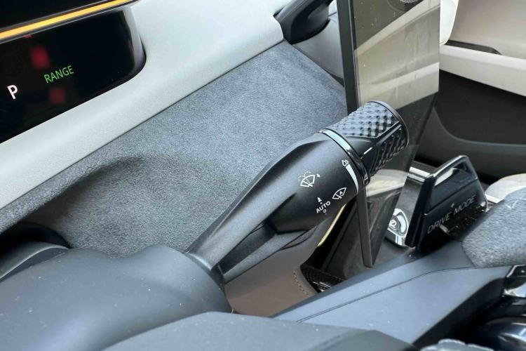 Used Lotus EMEYA 2024 EMEYA L+ Interior 12