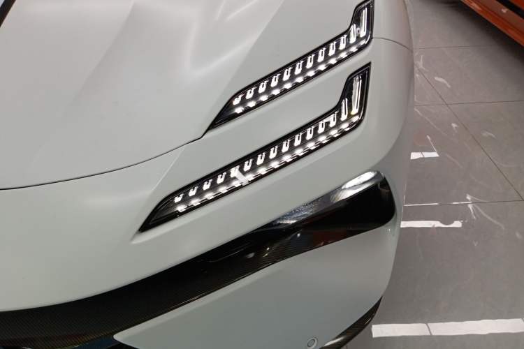 Used Lotus EMEYA 2024 EMEYA L+ Left Front Headlight