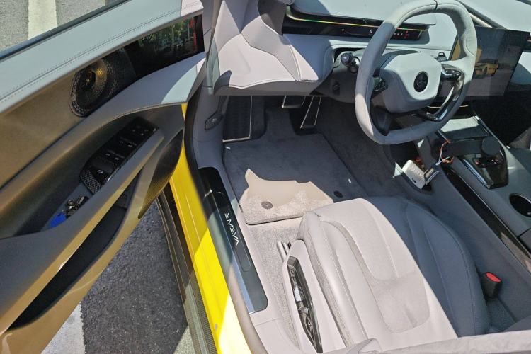 Used Lotus EMEYA 2024 EMEYA R+ Driver Seat