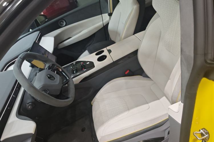 Used Lotus EMEYA 2024 EMEYA S+ Left Front Seat