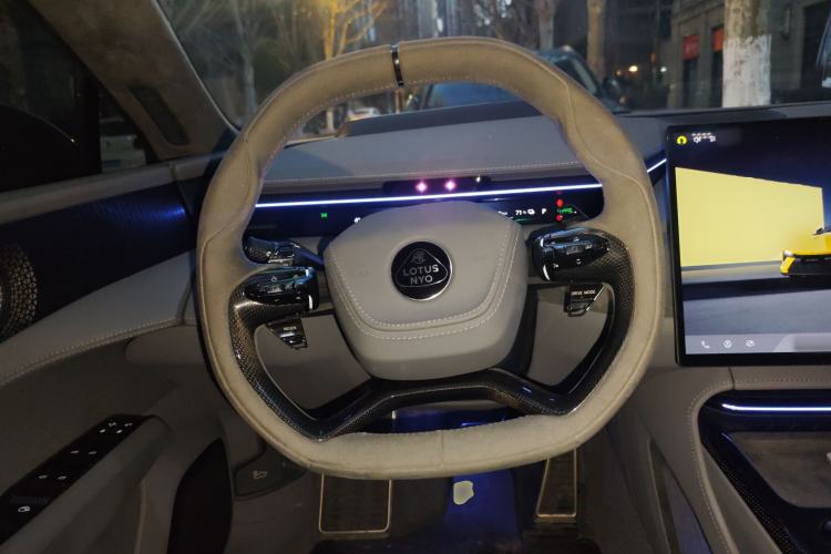 Used Lotus EMEYA 2024 EMEYA R+ Steering Wheel