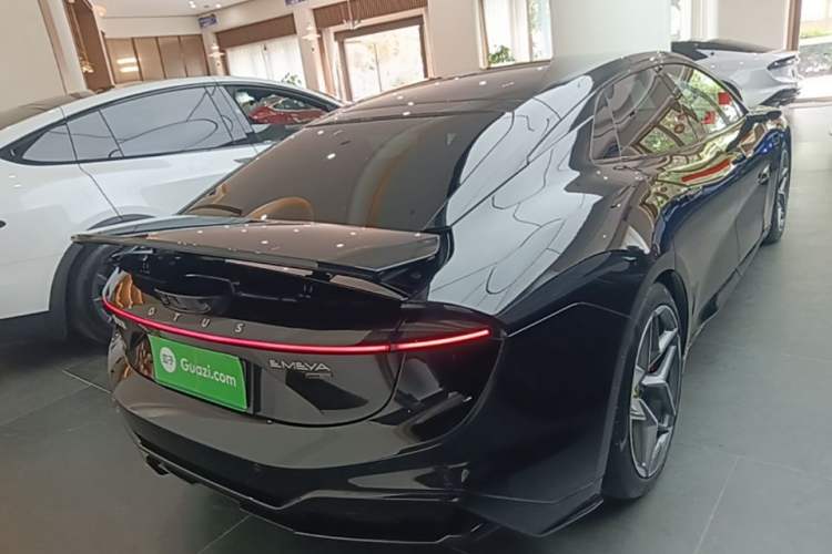 Used Lotus EMEYA 2025 600 Luxury Edition Rear