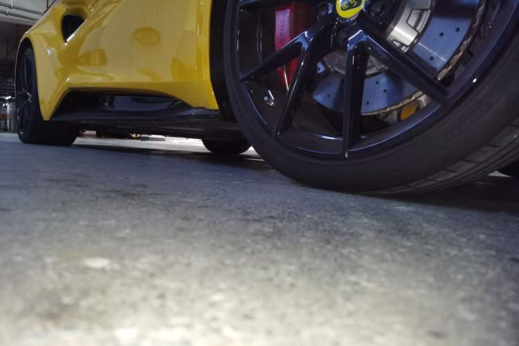Used Lotus EMIRA 2023 2.0T First Edition Chassis Front Right