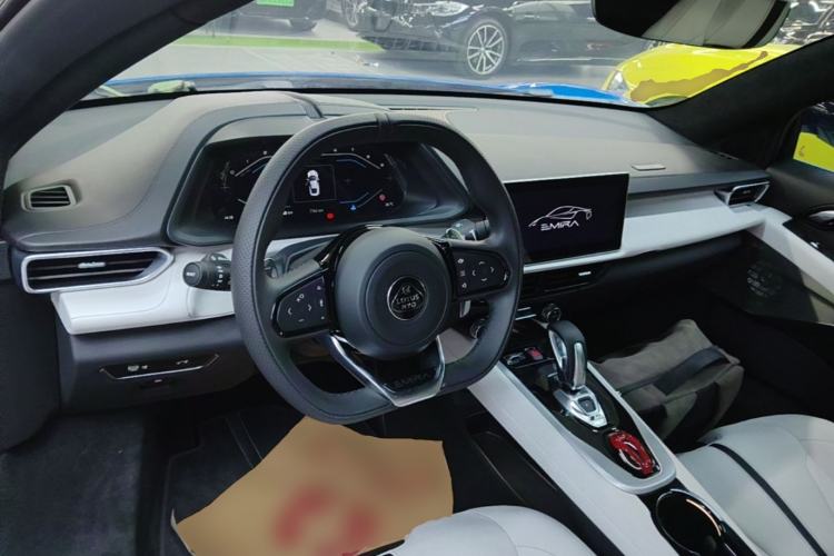 Used Lotus EMIRA 2021 2.0T DCT First Edition Center Console