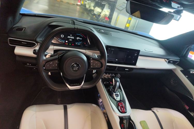 Used Lotus EMIRA 2021 2.0T DCT First Edition Center Console