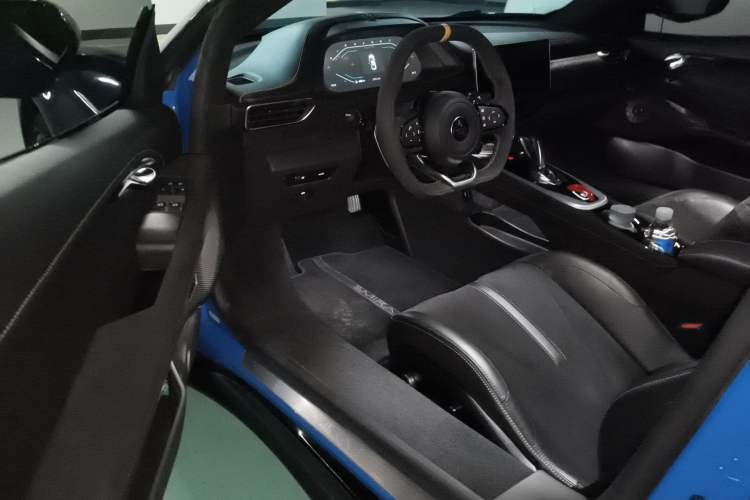 Used Lotus EMIRA 2021 2.0T DCT First Edition Driver Seat