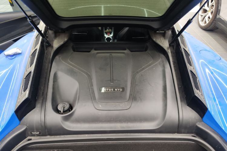 Used Lotus EMIRA 2021 2.0T DCT First Edition Engine Bay
