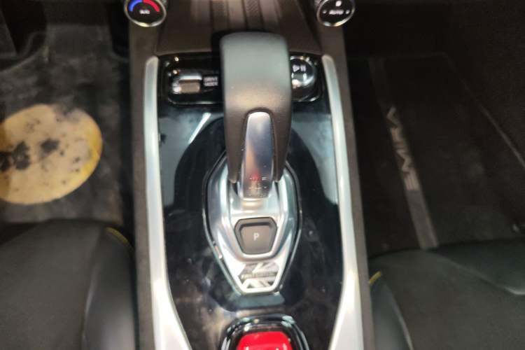 Used Lotus EMIRA 2021 2.0T DCT First Edition Gear Lever