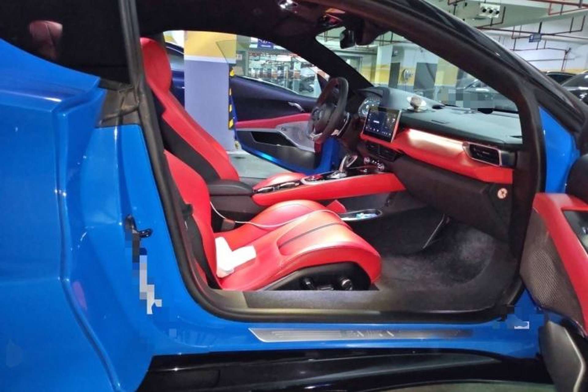 Used Lotus EMIRA 2021 2.0T DCT First Edition Interior 4