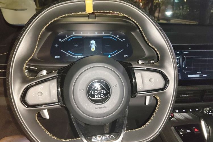 Used Lotus EMIRA 2021 2.0T DCT First Edition Steering Wheel