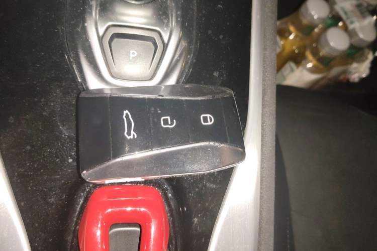 Used Lotus EMIRA 2021 2.0T DCT First Edition Vehicle Key