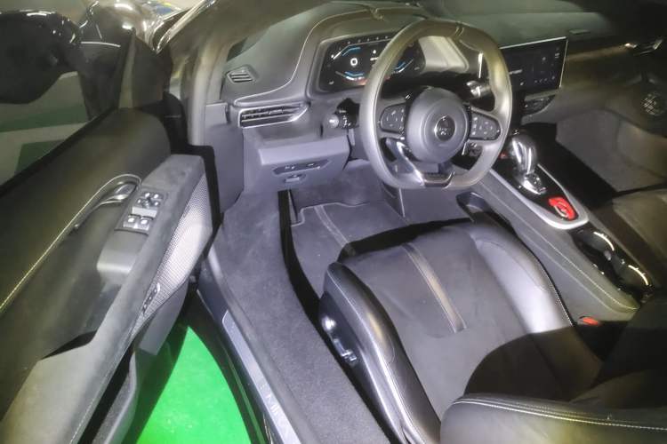 Used Lotus EMIRA 2021 2.0T DCT First Edition Driver Seat