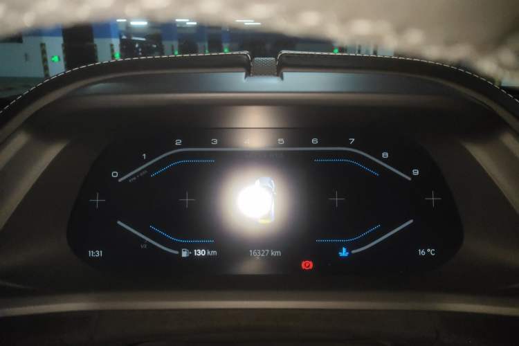 Used Lotus EMIRA 2021 2.0T DCT First Edition Instrument Cluster
