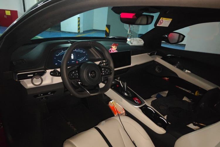 Used Lotus EMIRA 2021 2.0T DCT First Edition Center Console