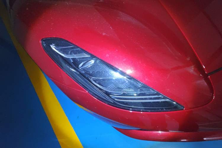 Used Lotus EMIRA 2021 2.0T DCT First Edition Right Front Headlight