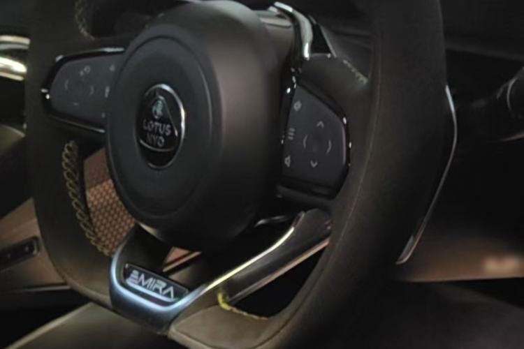 Used Lotus EMIRA 2021 2.0T DCT First Edition Interior 5