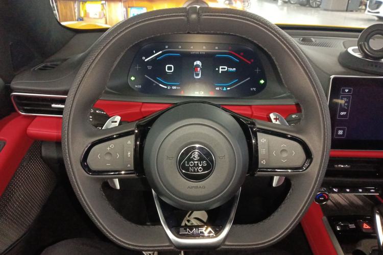 Used Lotus EMIRA 2021 2.0T DCT First Edition Steering Wheel